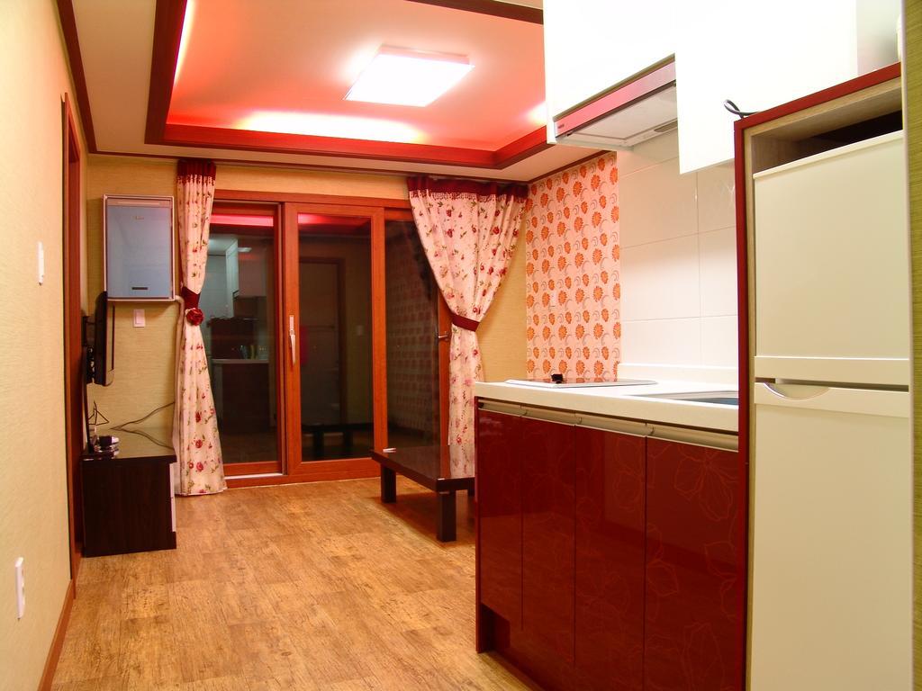 Yongdu Beach Pension Boryeong Exterior foto